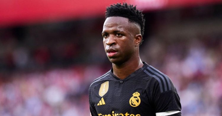 Barcelona apologise after club director says racially abused Vinicius Jr ‘deserves a slap’