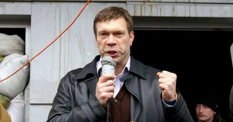Ukrainian pro-Russian leader in serious condition after being shot