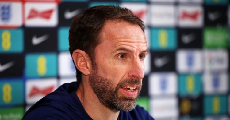 Gareth Southgate sends message to Chelsea star Raheem Sterling after latest England snub