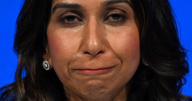 ‘She is toast’: Calls to sack Suella Braverman grow over pro-Palestine protest remarks – latest news
