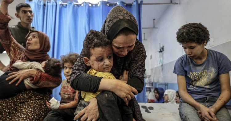32 babies among sick patients left at ‘death zone’ Gaza hospital