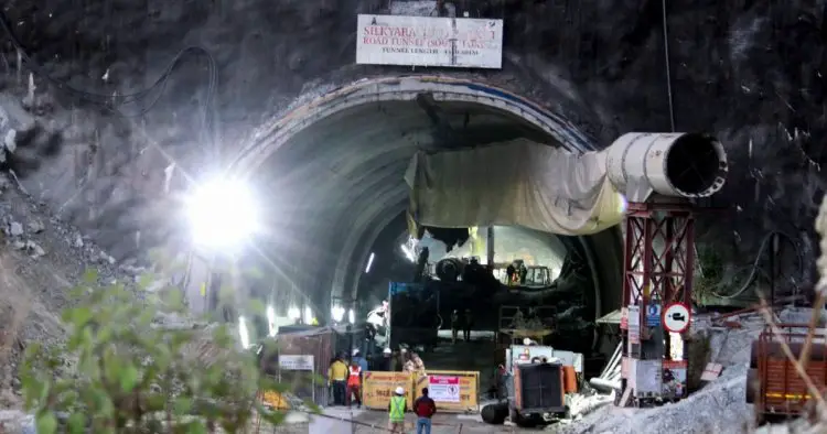 Officials trying new methods to rescue workers trapped by collapsed tunnel