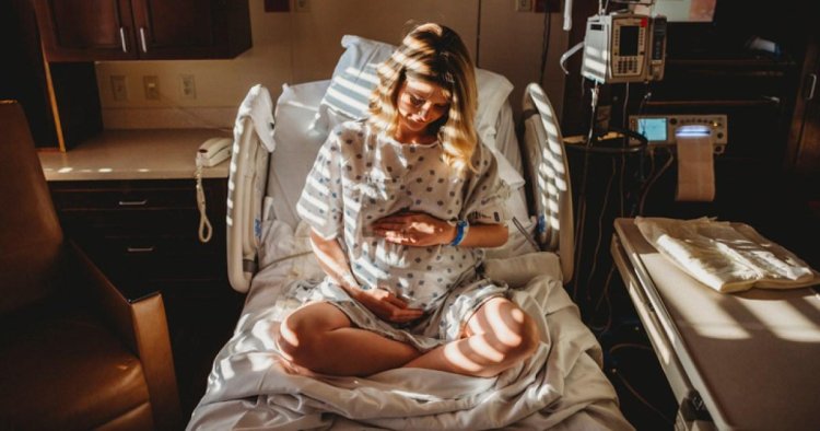 Mum claims raspberry tea is the ‘secret’ to giving birth in six minutes — here’s what midwives say