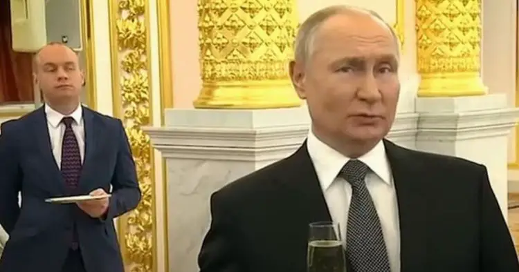 Putin and his puppets toast with champagne amid terrifying election campaign speech