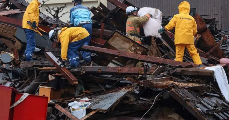 Japanese earthquake kills 62 as rescue workers desperately search for survivors