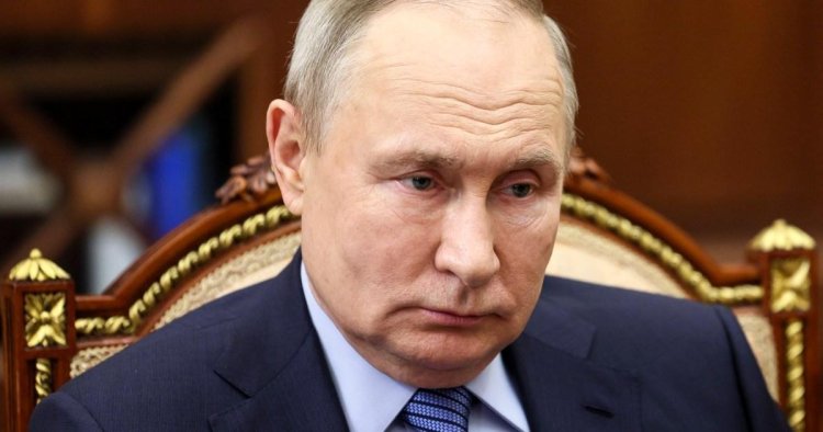 Putin ensures no competition after anti-war rival blocked from Russian elections