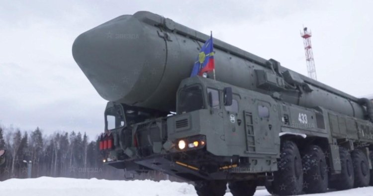 Sinister convoy of Russian mobile missile launchers on 250-mile journey to Moscow