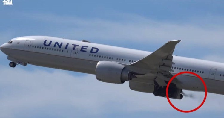 Boeing plane forced to land after fluid is seen spilling from landing gear
