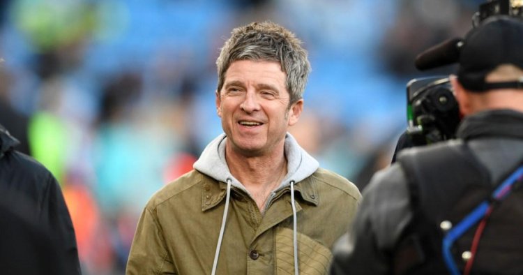 Noel Gallagher snubs Manchester City in Premier League title prediction