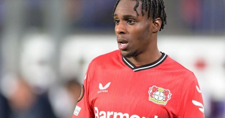 Manchester United in talks to sign Bayer Leverkusen right-back Jeremie Frimpong